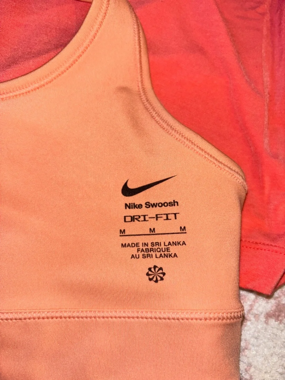Coordinating Nike Sports Bra and Nike Pro Top